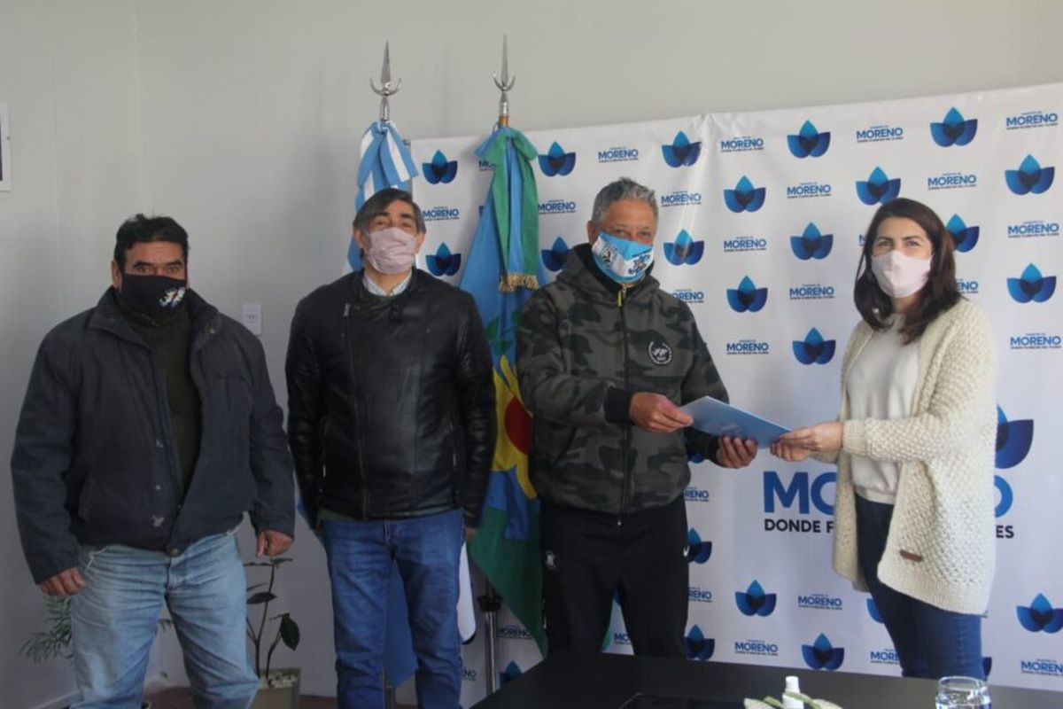 Mariel entregó el comodato para la sede de la Unión de ex Combatientes de las Islas Malvinas de Moreno