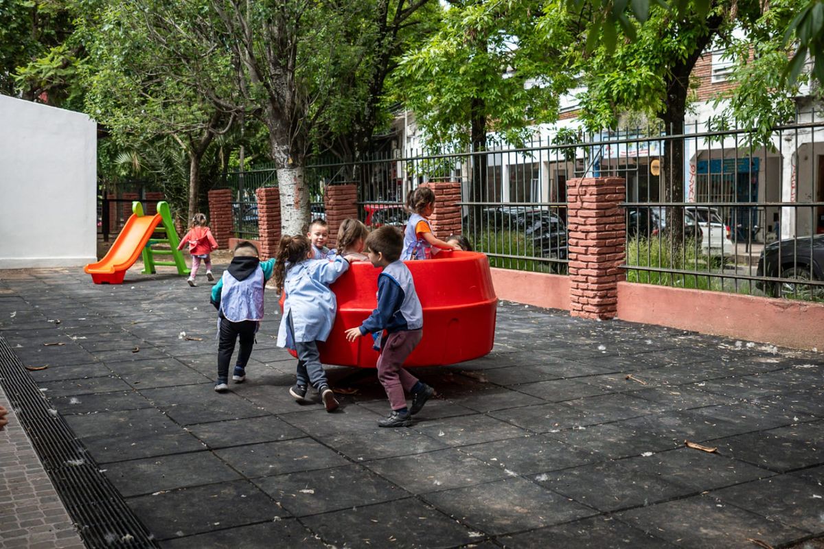 Tres de Febrero renovó el Jardín Pinocho en Ciudad Jardín