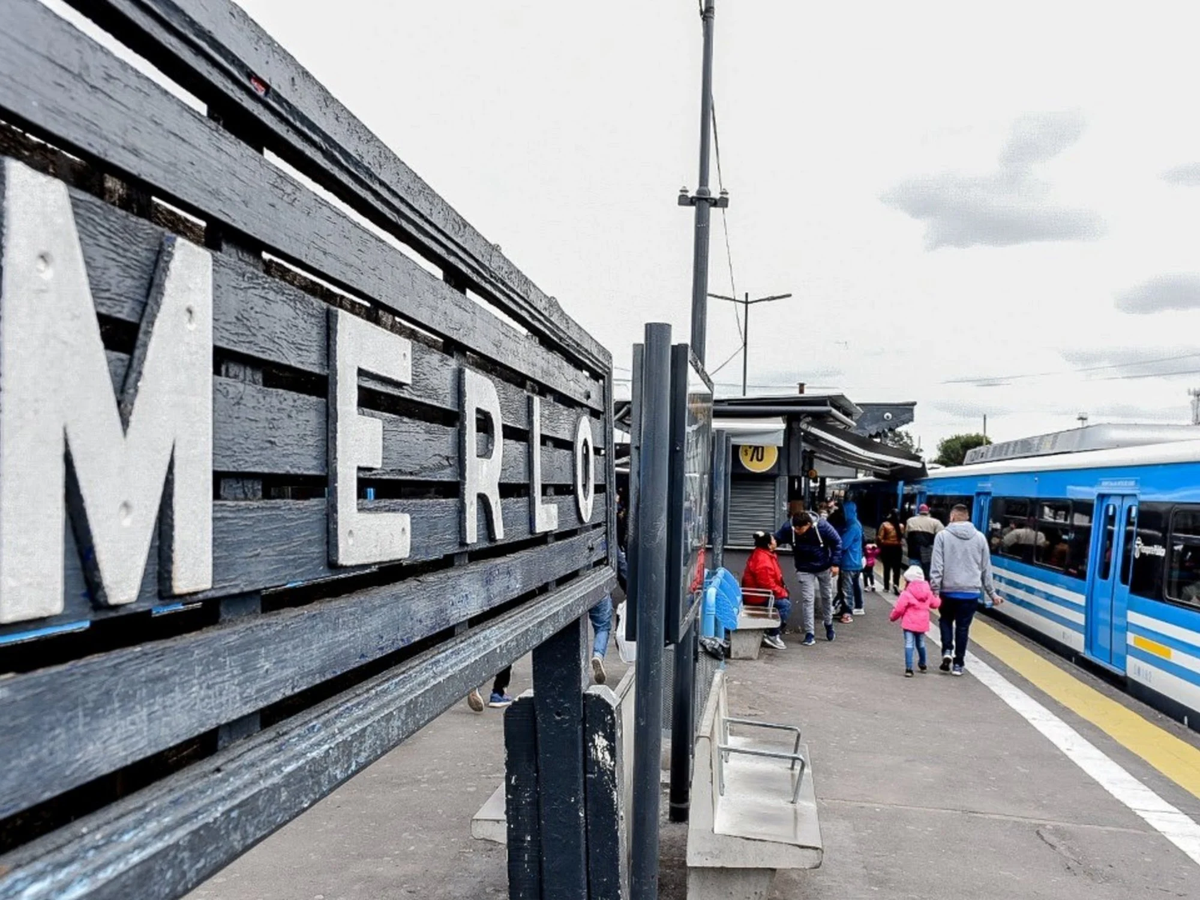 Hay intenciones de ampliar y mejorar la estación Merlo del Tren Sarmiento.