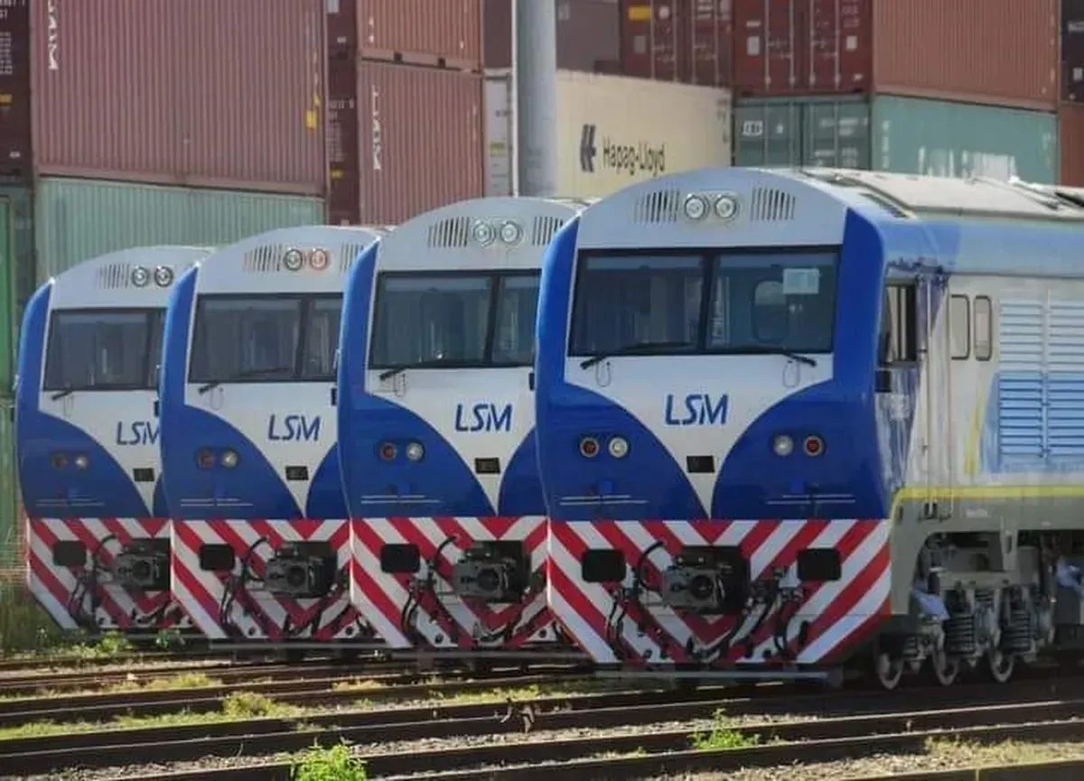 Cuatro locomotoras del Tren San Martín.