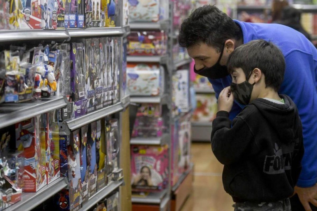En diciembre, las ventas cayeron 8%