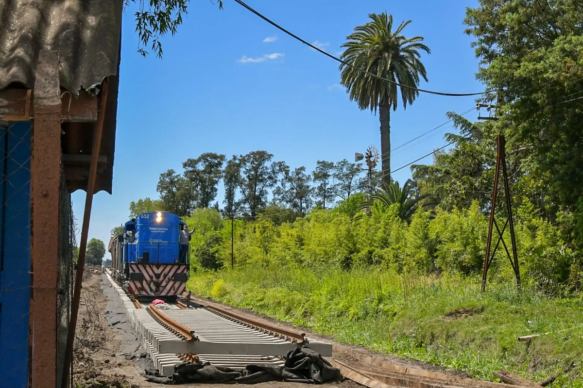 Tren Sarmiento: nuevas vías entre Marcos Paz y Las Heras