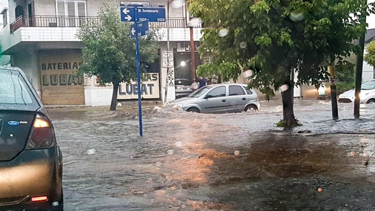 Inundaciones: otorgarán un subsidio de $800.000 por vivienda por única vez, cómo solicitarlo