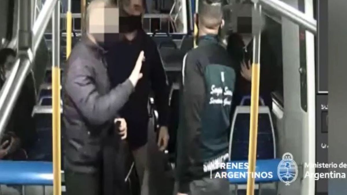 Manoseó a una mujer en el tren Sarmiento: fue detenido