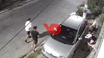El terror de una pareja en La Tablada al ser despojada de su auto por cuatro ladrones