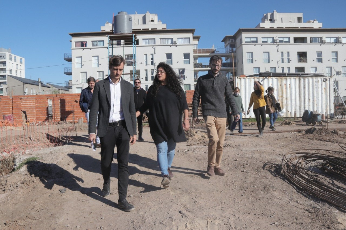 Castelar: Avanzan las obras de construcción de viviendas