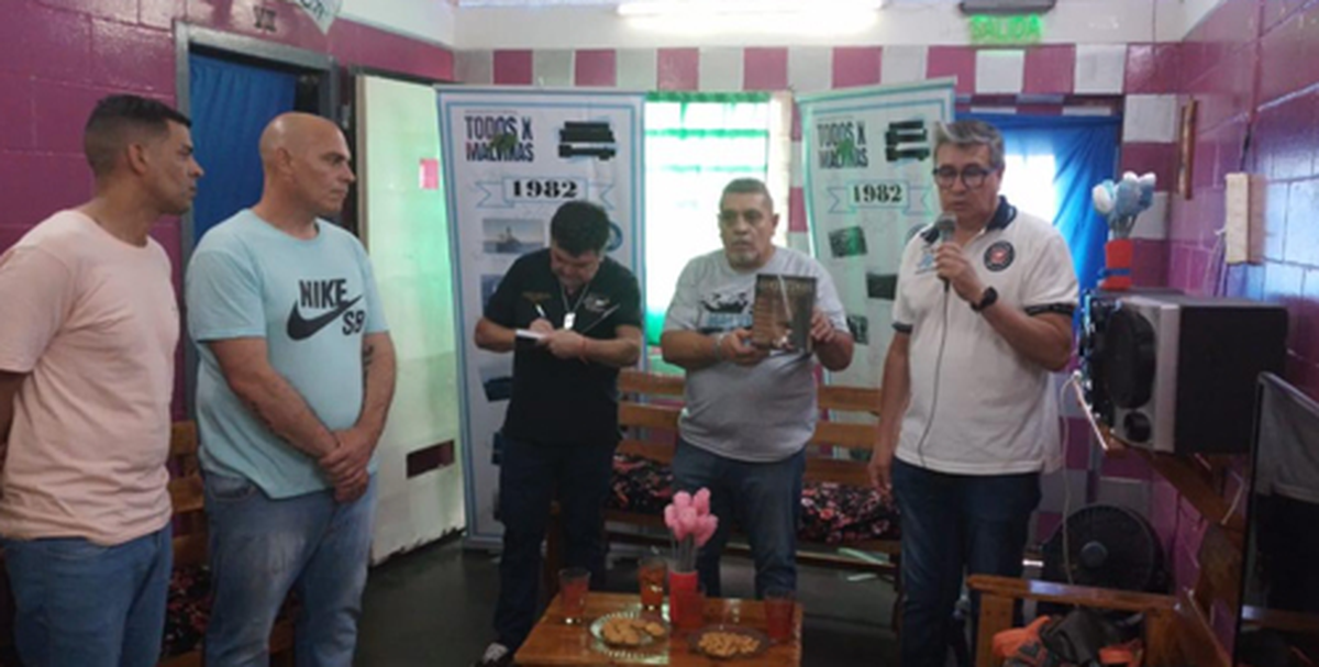 Ituzaingó: veteranos de guerra hablaron en la cárcel