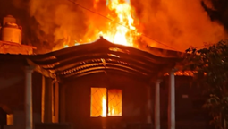 altText(Una familia de William Morris perdió todo en un incendio y pide ayuda para empezar de nuevo)}