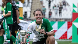 altText(De Castelar a Lisboa: Mariana Larroquette, logró la Taça de Portugal con el Sporting Club)}