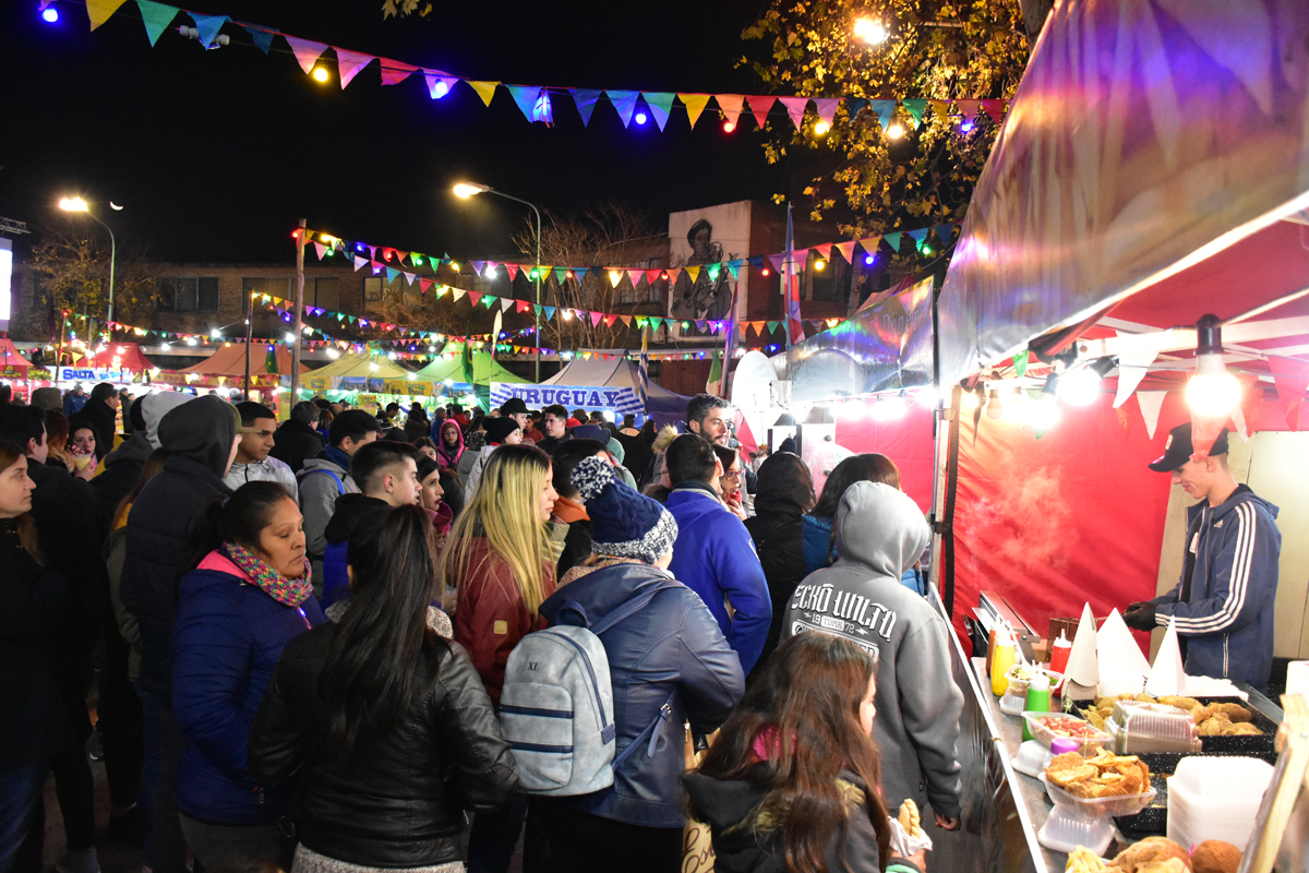 San Antonio de Padua: Fiesta Patronal con shows y foodtrucks
