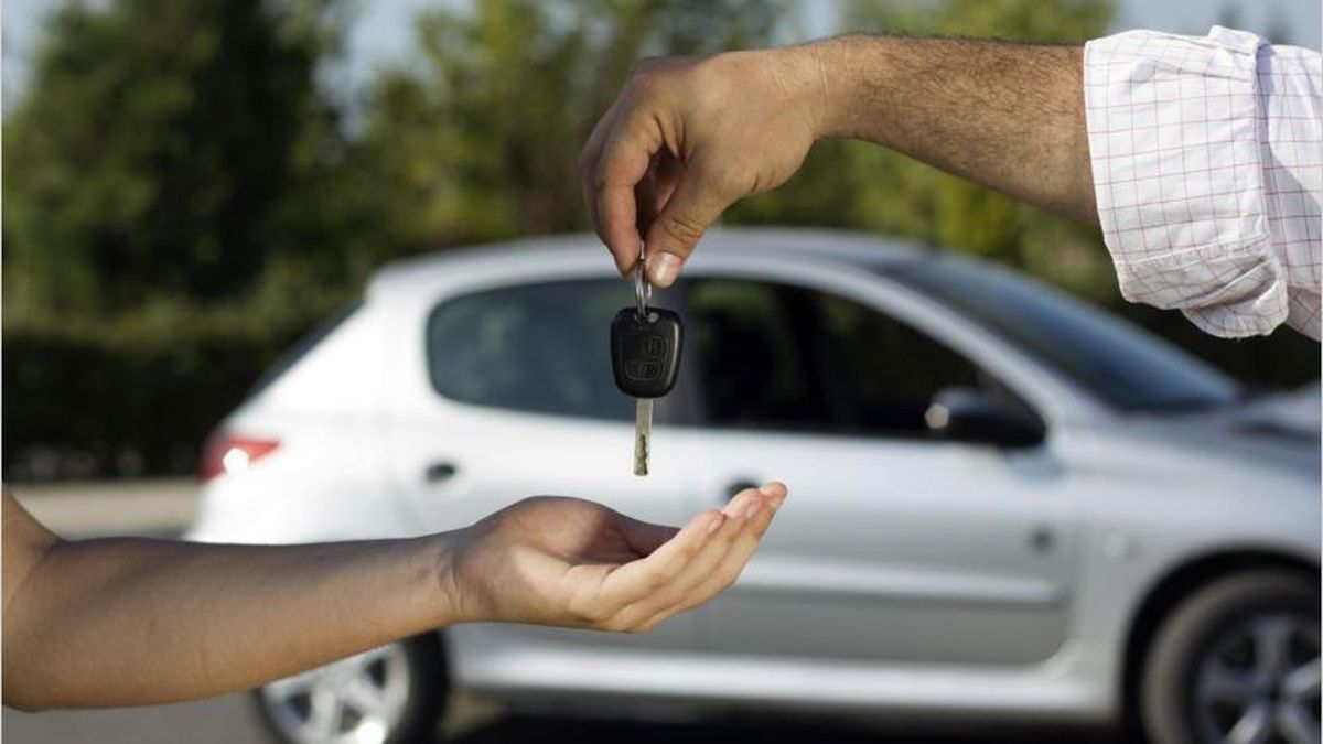 La venta de autos usados sigue creciendo: la documentación que tenés que pedir para evitar estafas