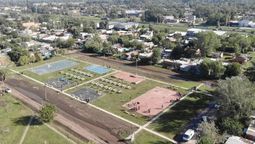 Se inauguró el polideportivo de Agua de Oro en General Rodríguez