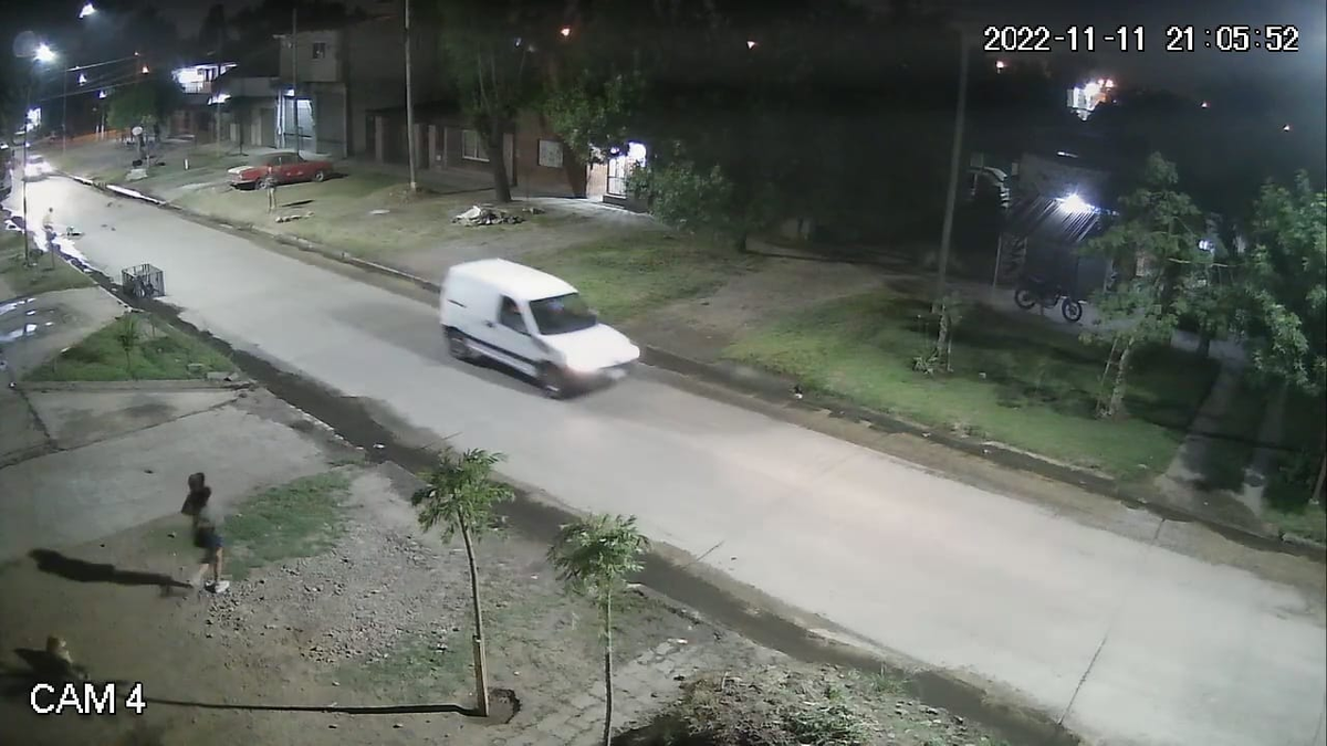 Virrey del Pino: buscan camioneta que atropelló a un nene