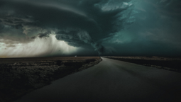 altText(Netflix y el impactante documental que revive uno de los tornados más devastadores de la historia)}