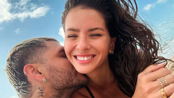 altText(Redes: los virales posteos de la China Suárez y Mauro Icardi en Miami)}