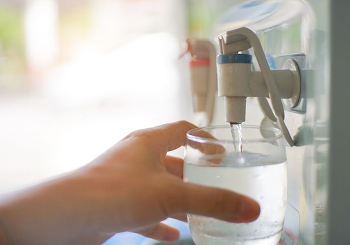 Plisado Decepción Generosidad Cómo limpiar un dispensador de agua por dentro?