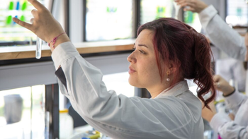 La UNAHUR amplió su cantidad de laboratorios para trabajar en nuevos alimentos