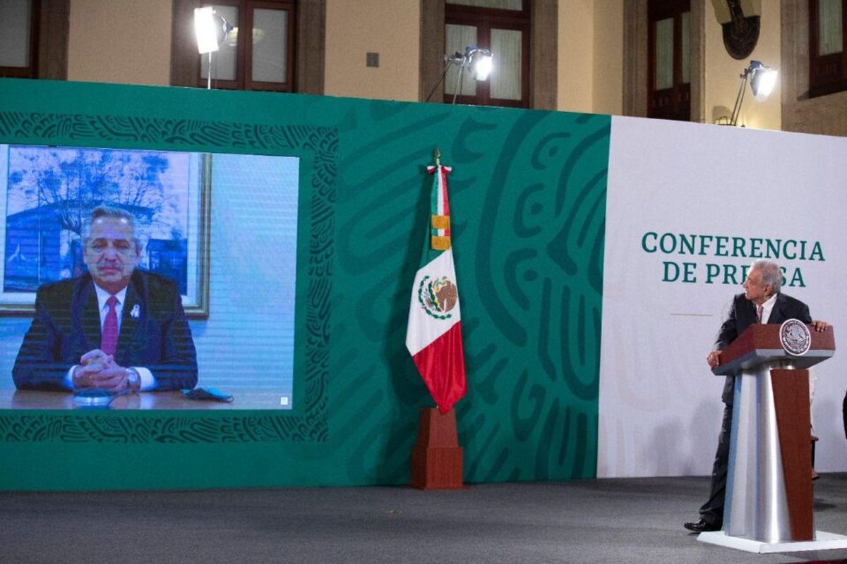 Fernández anunció nuevos envíos de vacunas desde México