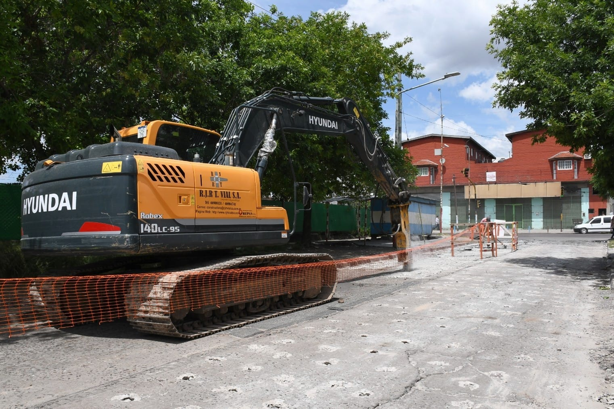 Morón: empezó la repavimentación de la calle Patagones
