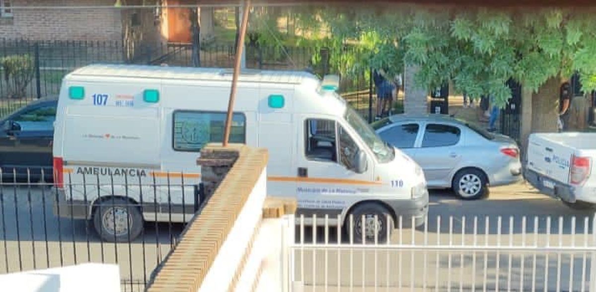 Ciudad Evita: Asesinaron a una mujer a tiros y puñaladas