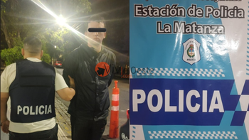 Video: robo a mano armada en La Tablada, persecución, choque y detención en Ciudad Oculta