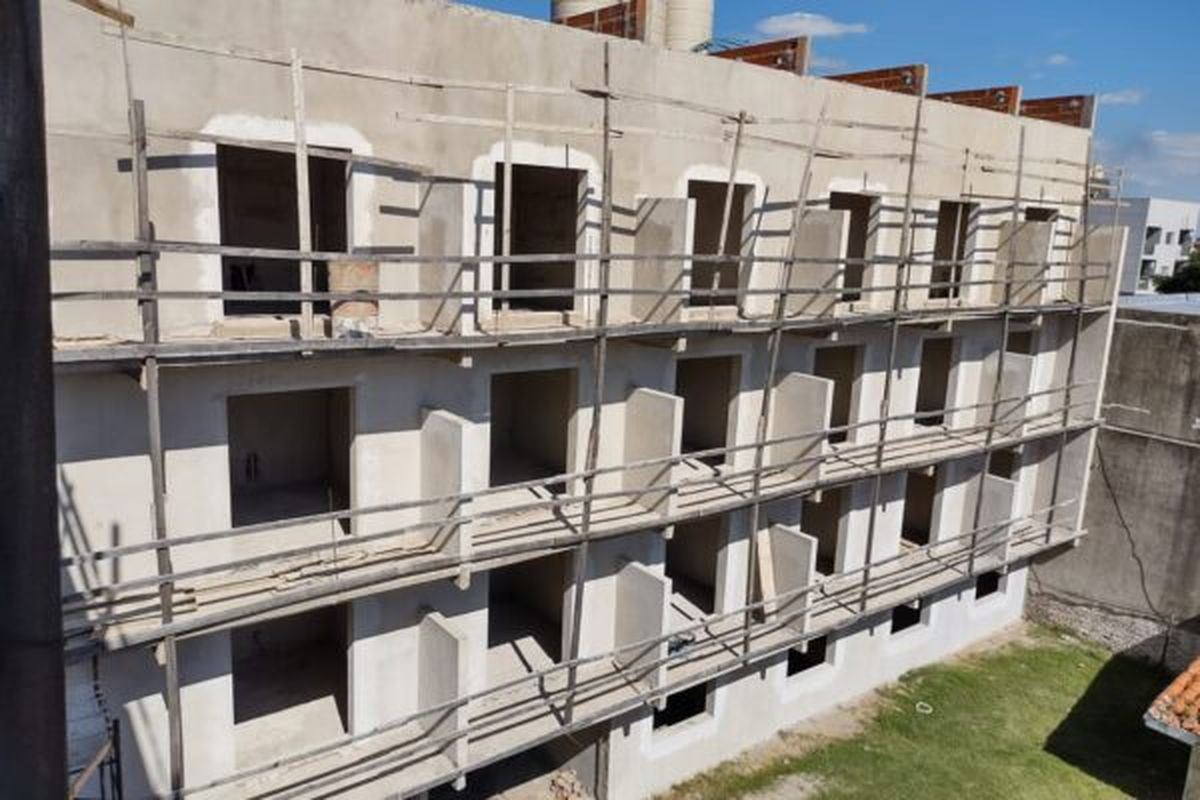 Van a construir 24 viviendas en Ituzaingó para uso exclusivo de trabajadores de la Educación