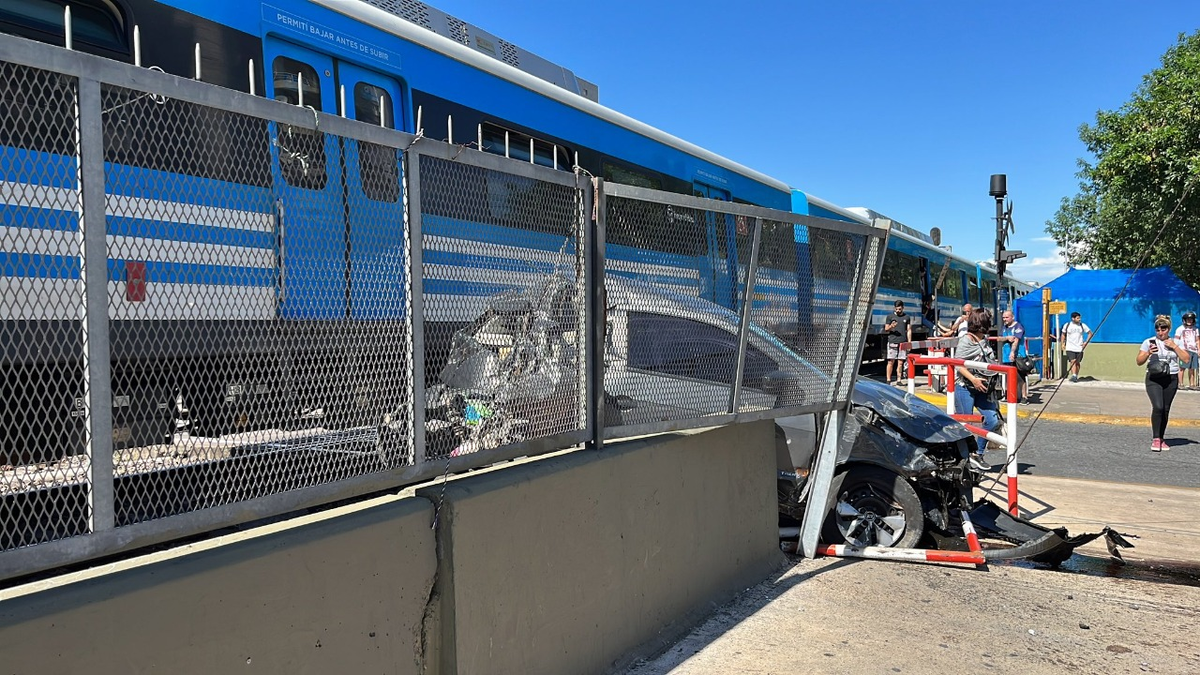 Tren Sarmiento: impactante accidente en Ramos Mejía
