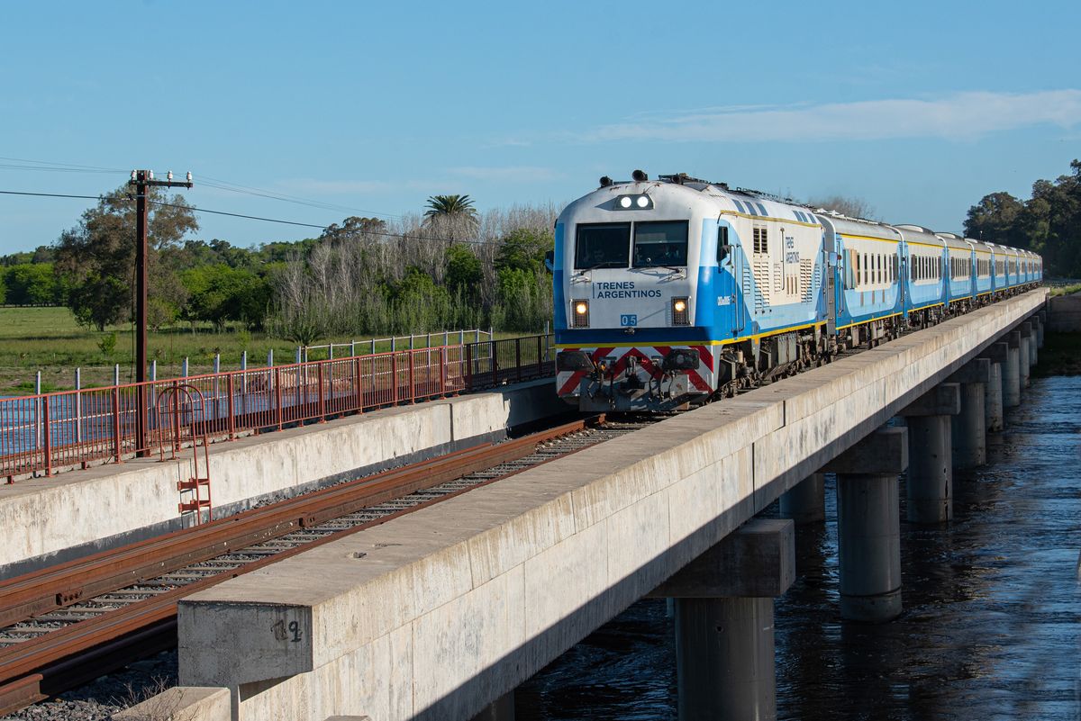 Tren Sarmiento: pasajes a los destinos de larga distancia