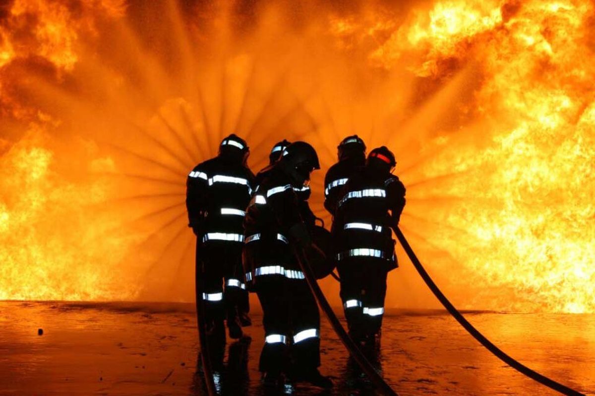 Día nacional del Bombero voluntario: conocé cómo es el trabajo en los cuarteles del Oeste