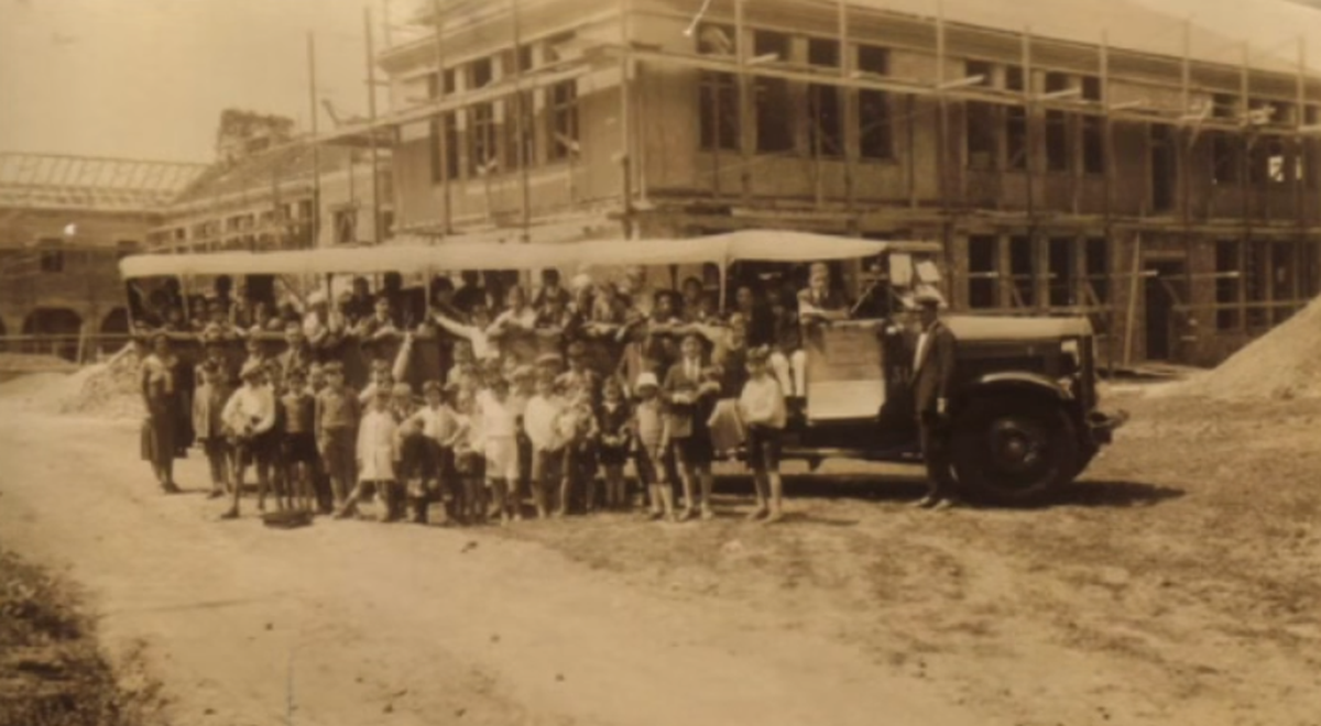Villa Sarmiento: el histórico Colegio Ward cumplió 110 años