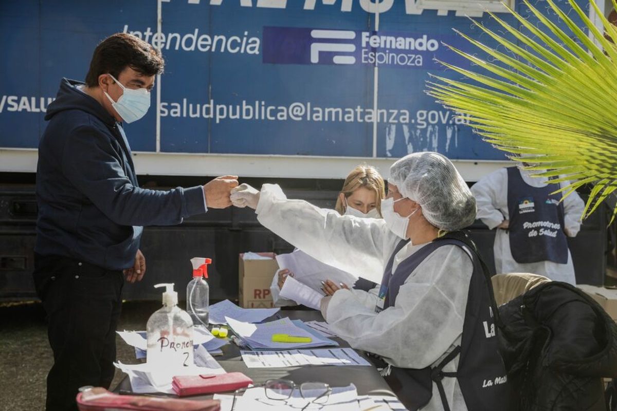 Fernando Espinoza aseguró que las restricciones permitieron bajar los contagios en La Matanza