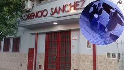 altText(Nene de 5 años apuntado en Laferrere para robar un auto en la puerta de un colegio)}