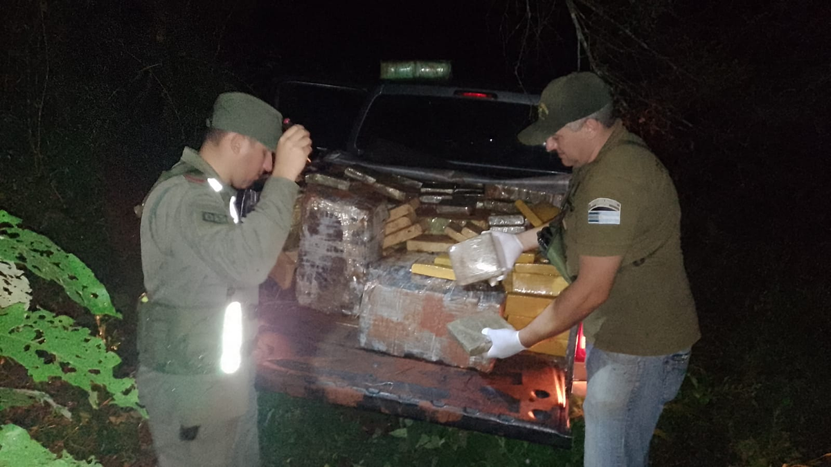 San Justo: encontraron dos camionetas robadas con marihuana