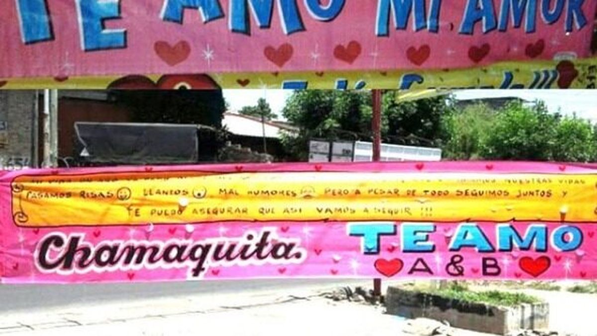 Pasacalles en el Día de los Enamorados: Desde Uruguay pidió que cuelguen su  mensaje de amor del Obelisco