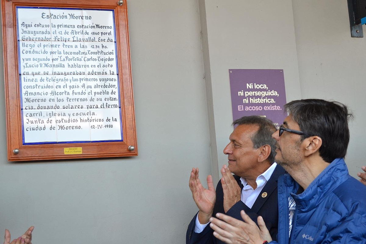 Moreno: nueva placa que conmemora la primera estación