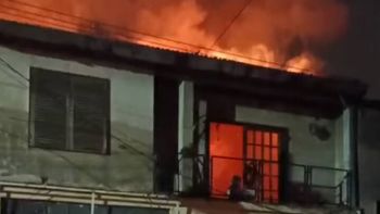 Incendio en Isidro Casanova: una familia perdió todo y organizaron una colecta solidaria